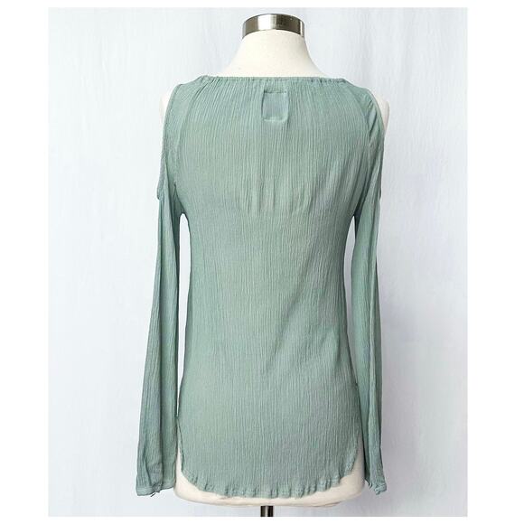 Go> by Gosilk Light Teal Cold Shoulder Washable Silk Peasant Top - Picture 4 of 7